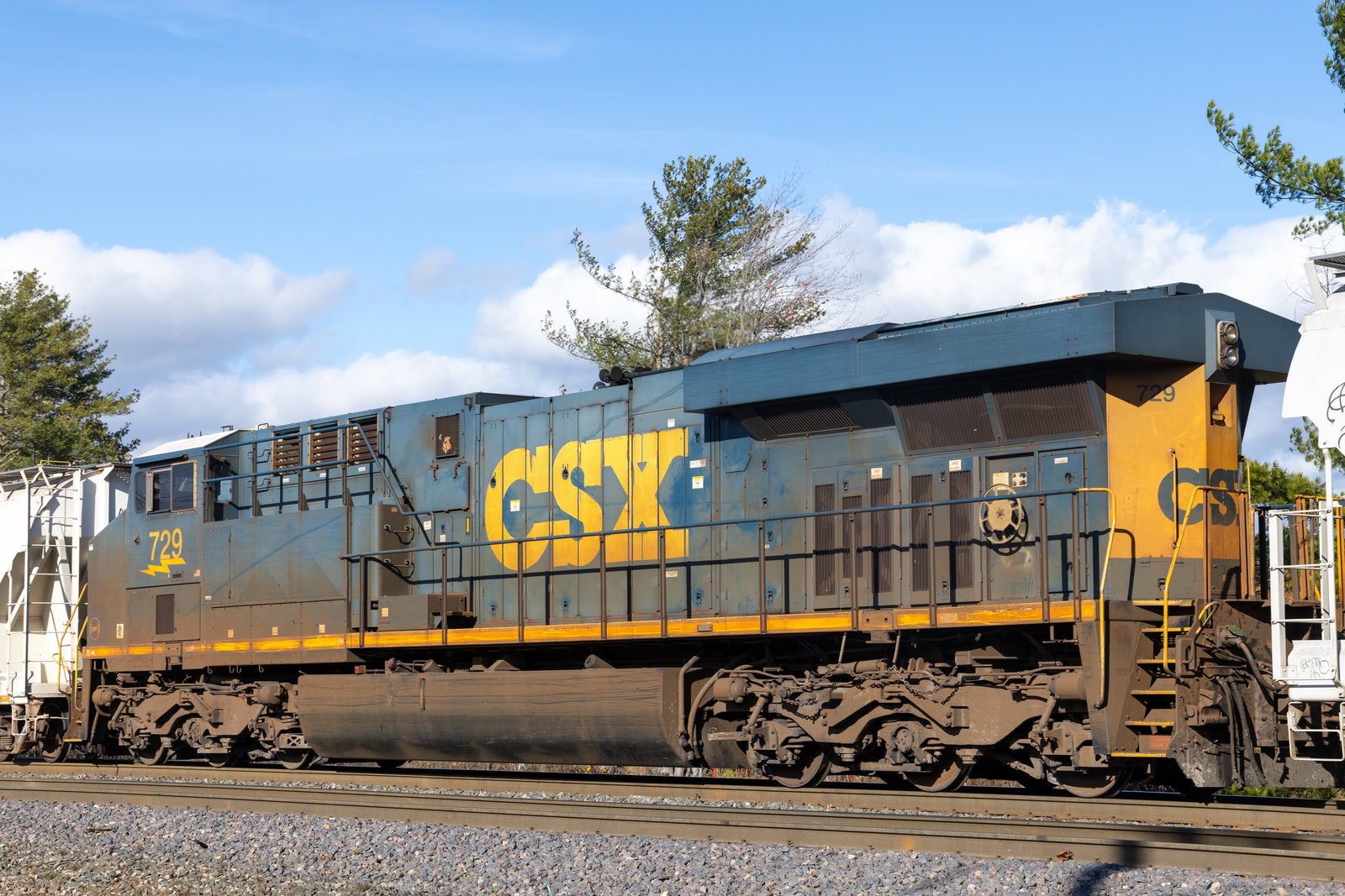 CSXT 729