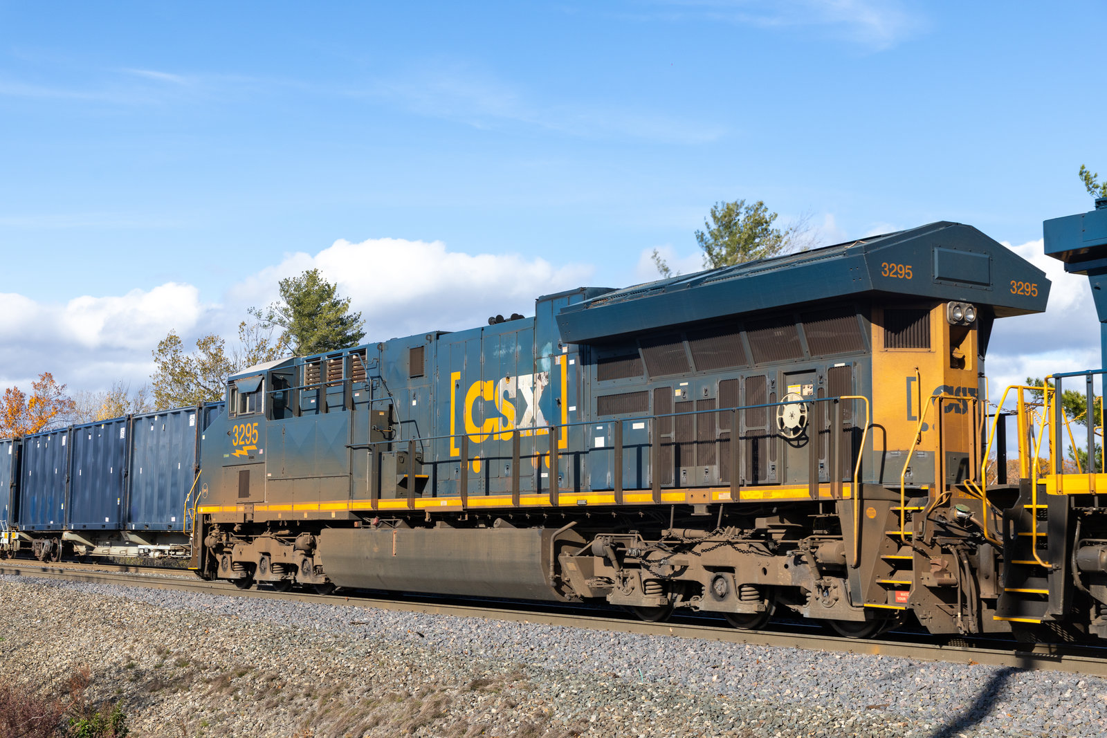 CSXT 3295