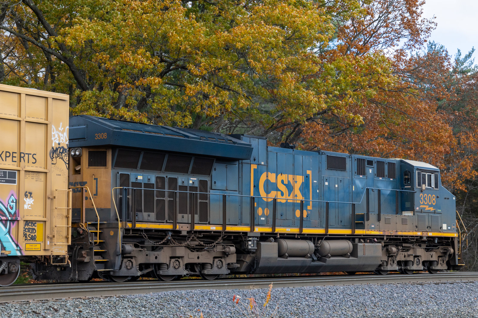 CSXT 3308