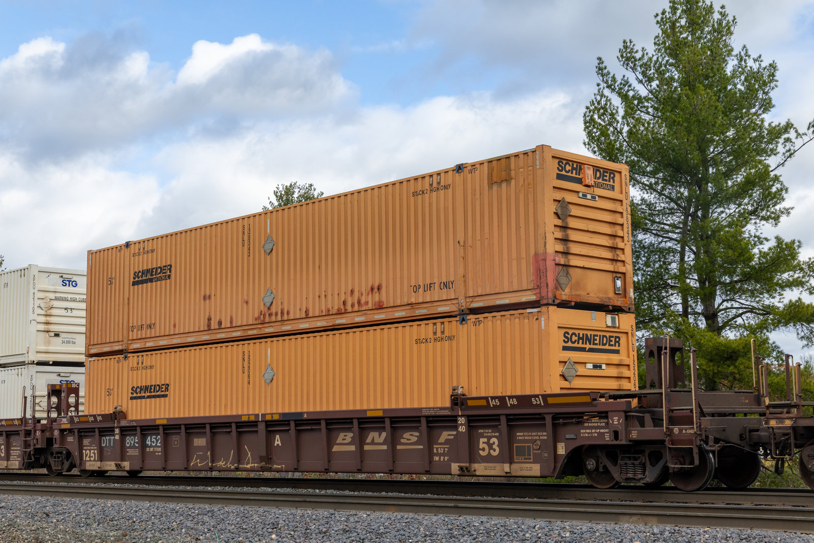 DTTX 895452A