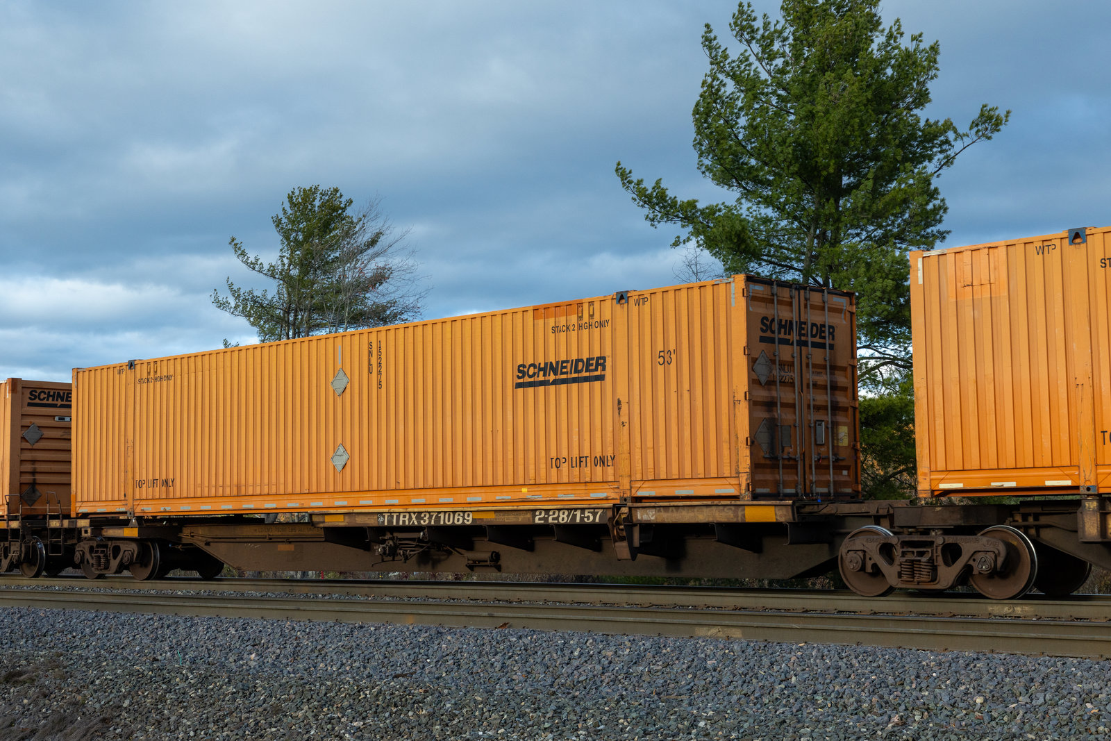 TTRX 371069B