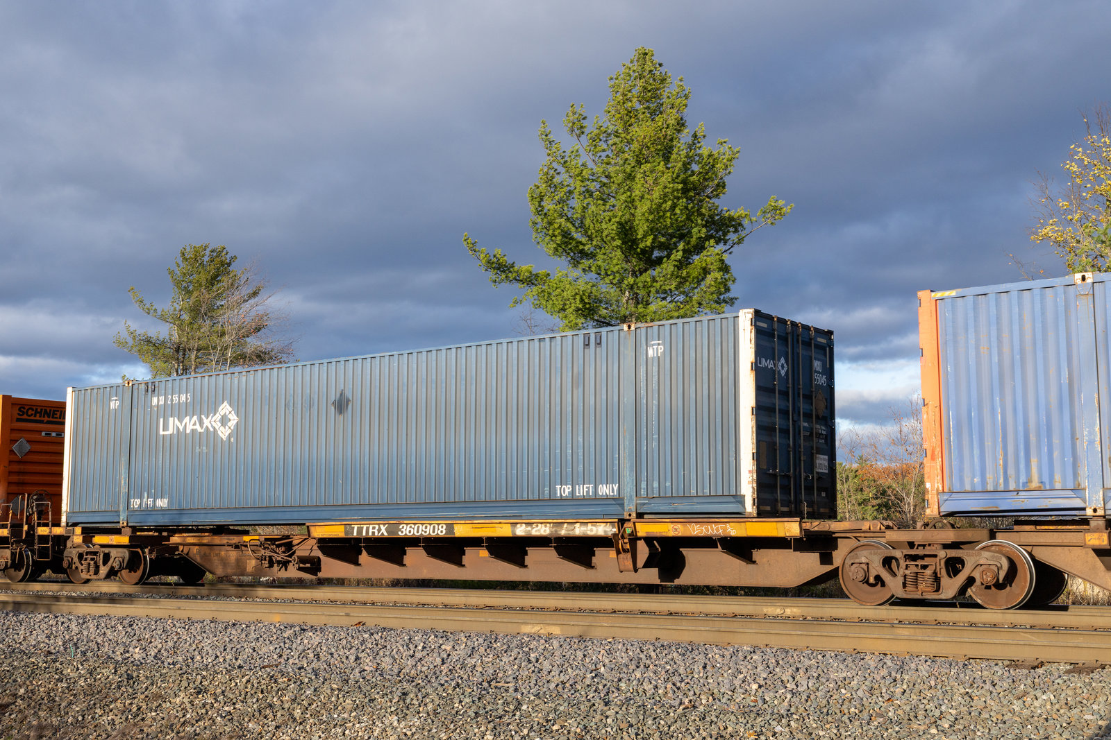 TTRX 360908B