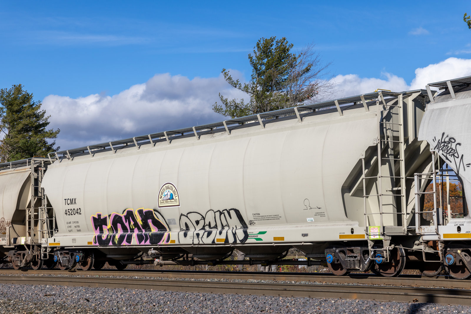 TCMX 452042