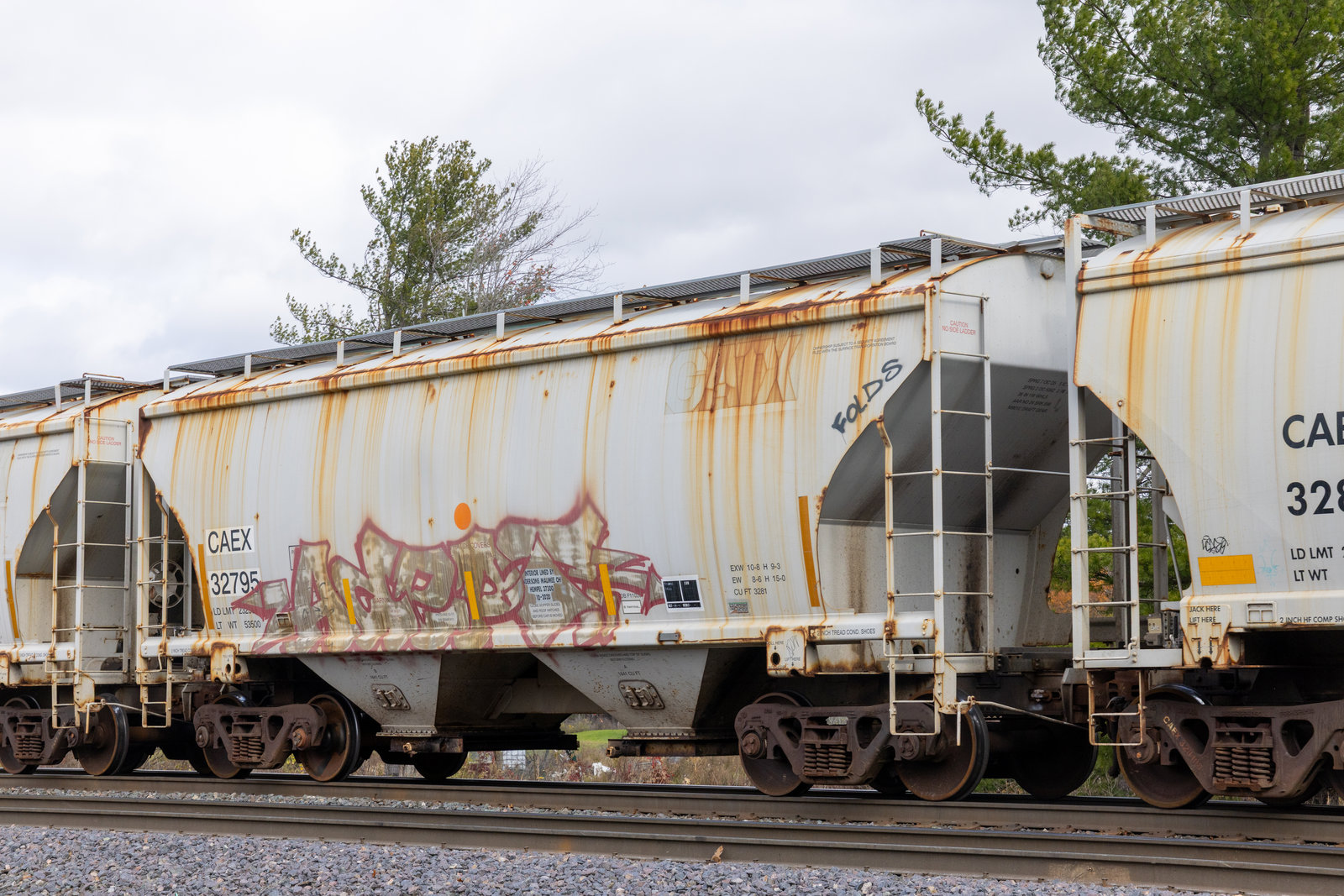 CAEX 32795
