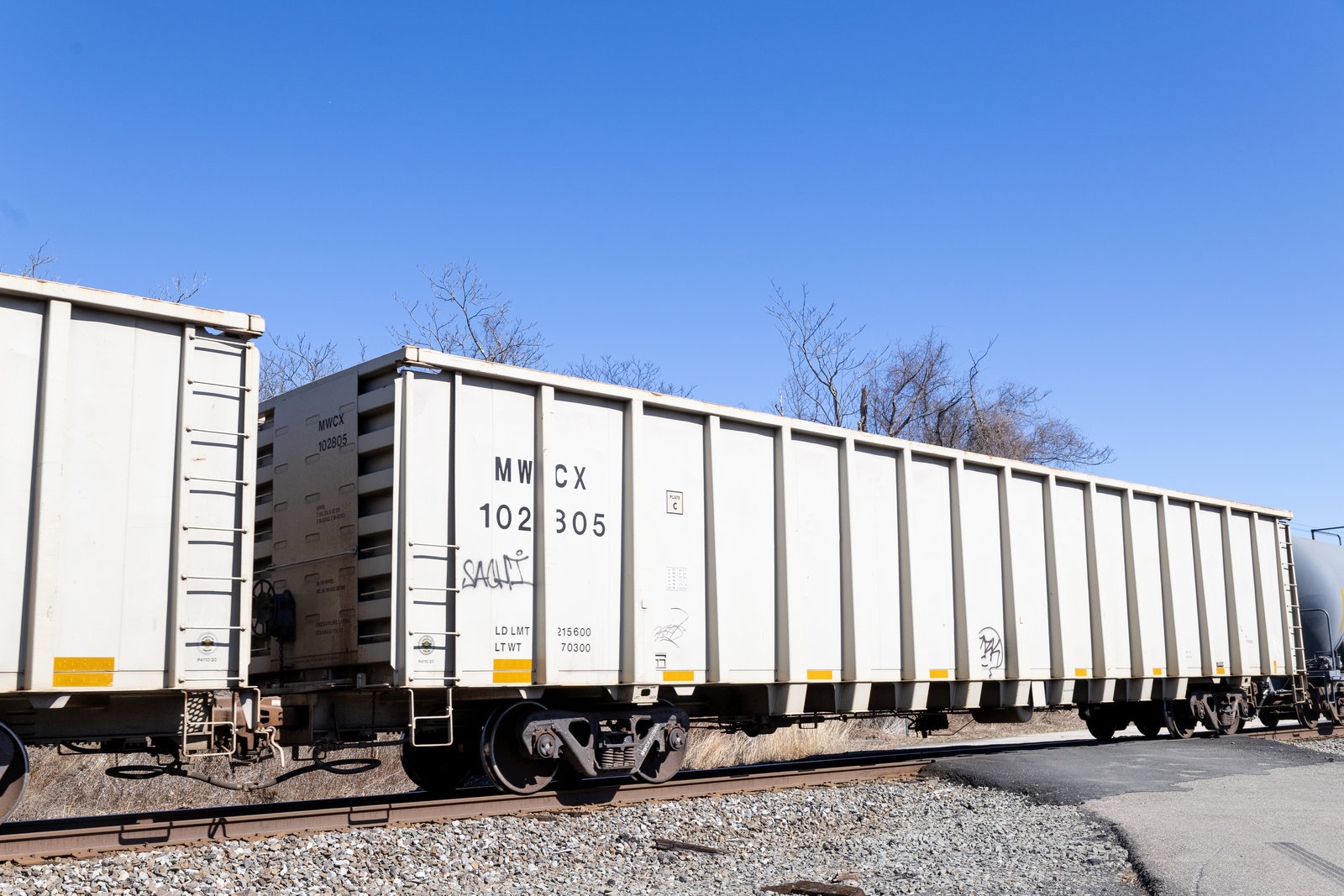 MWCX 102805