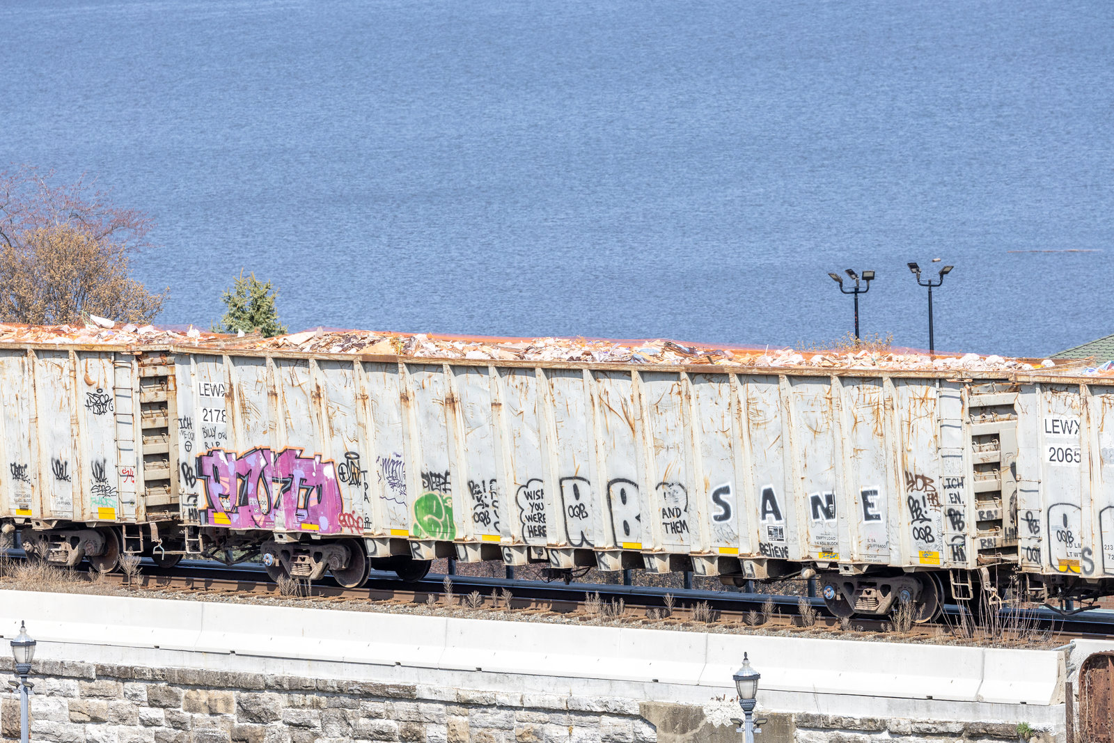LEWX 2178