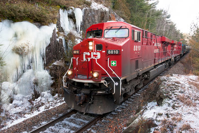 CP 696 @ Port Kent, NY