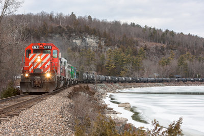 CP 642 @ Putnam Station, NY