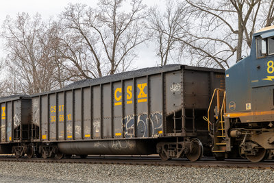 CSXT 305810
