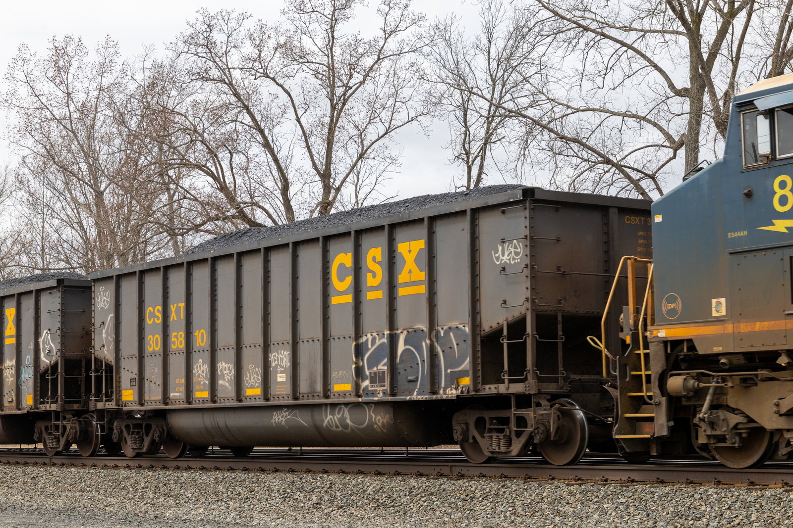CSXT 305810