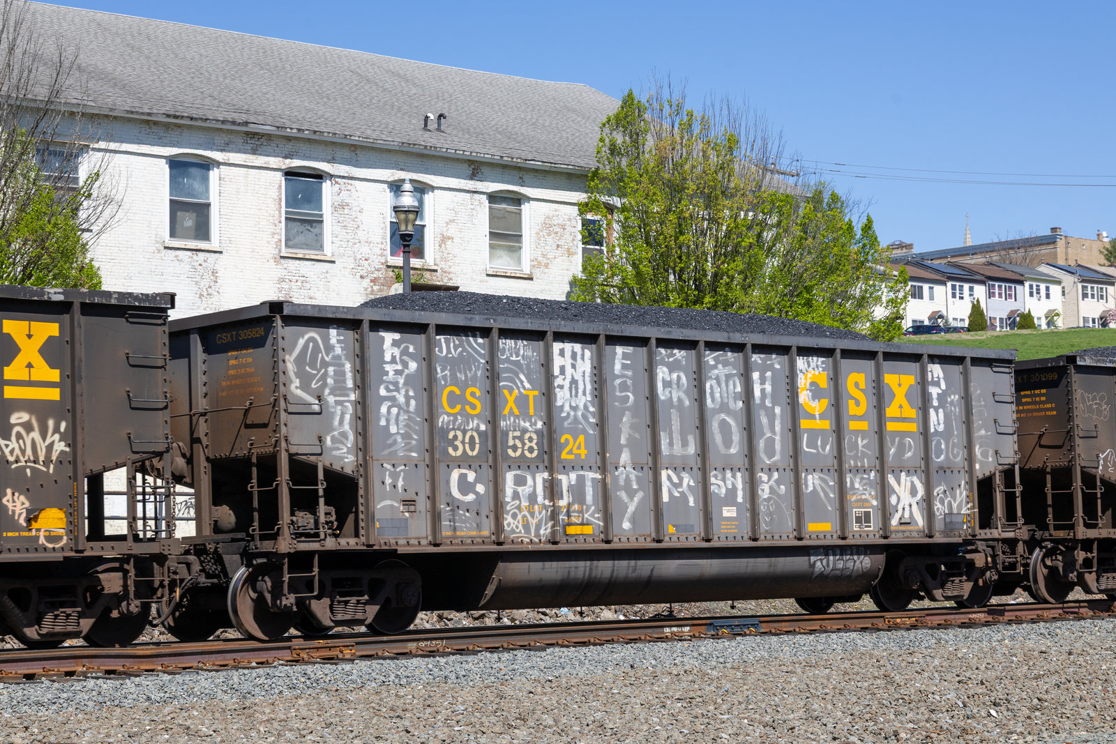 CSXT 305824