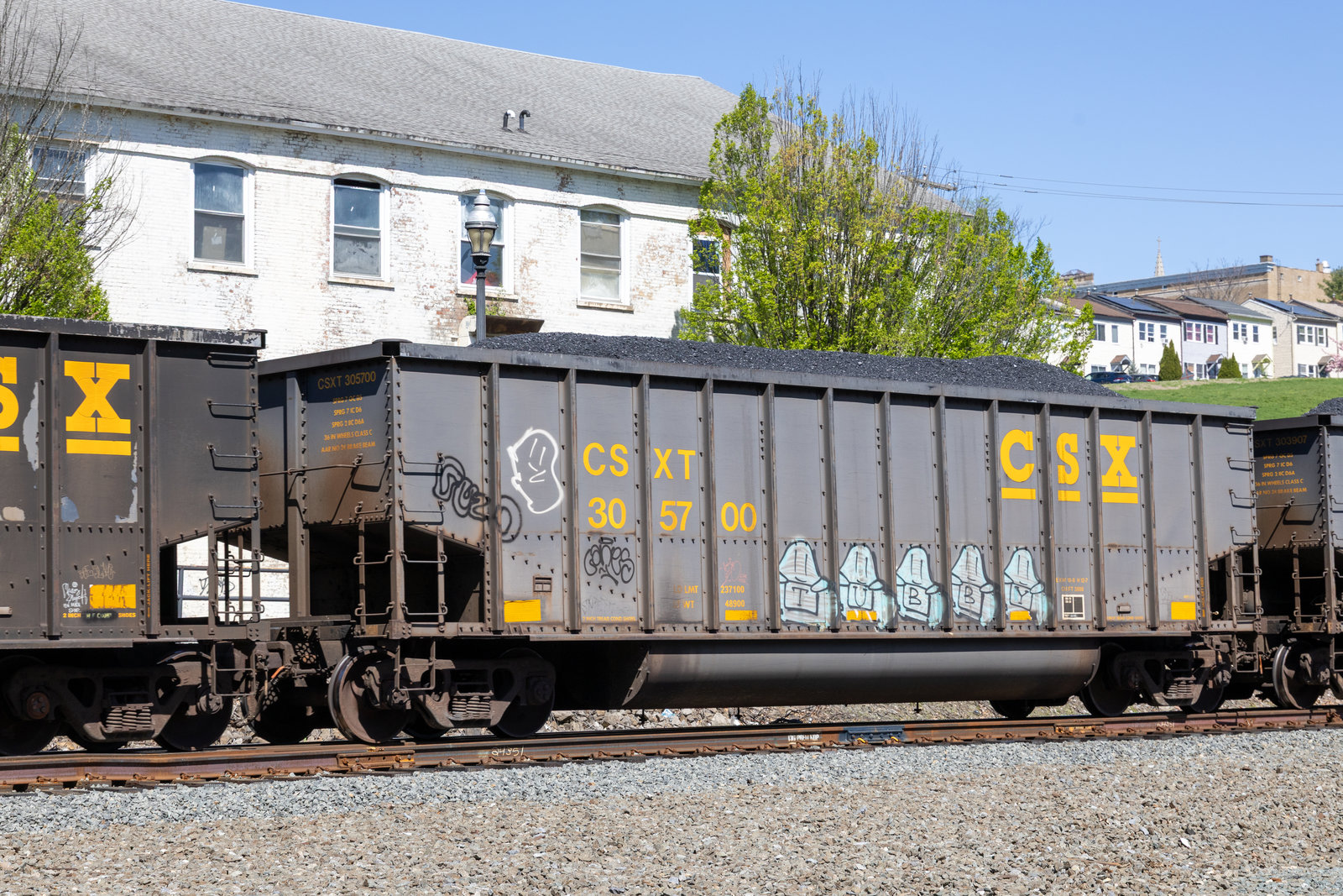 CSXT 305700