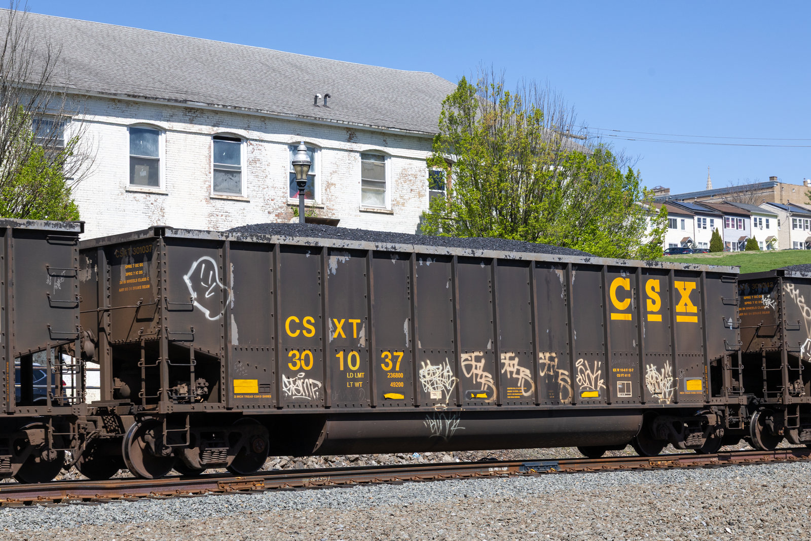 CSXT 301037