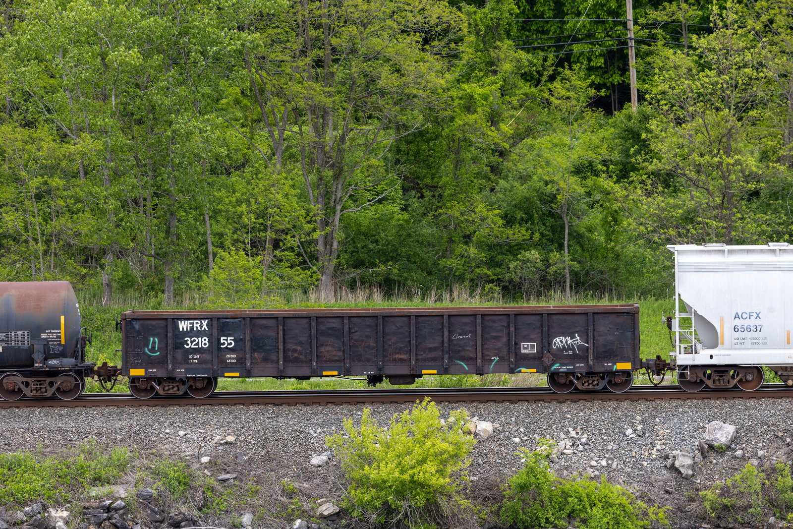 WFRX 321855