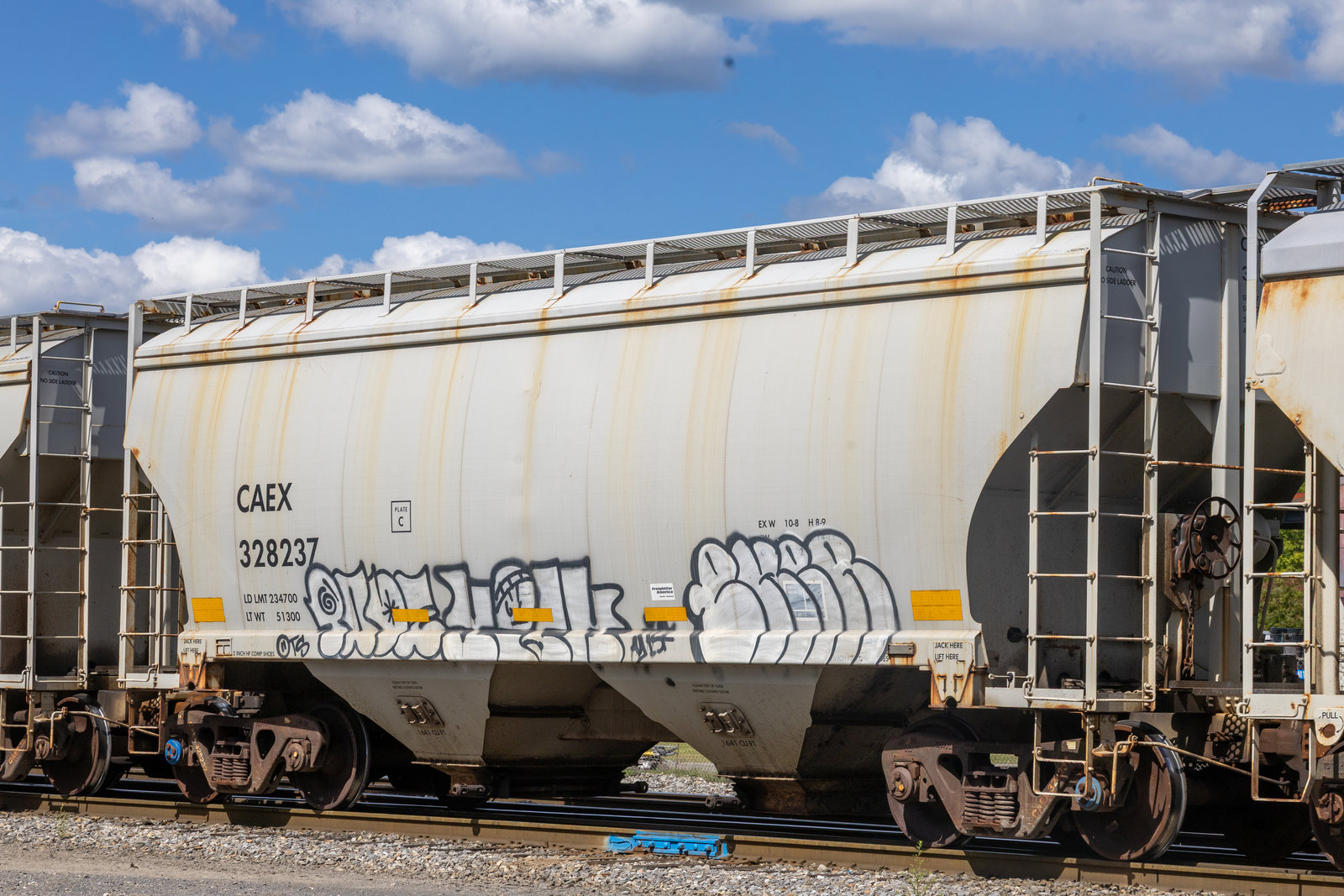 CAEX 328237