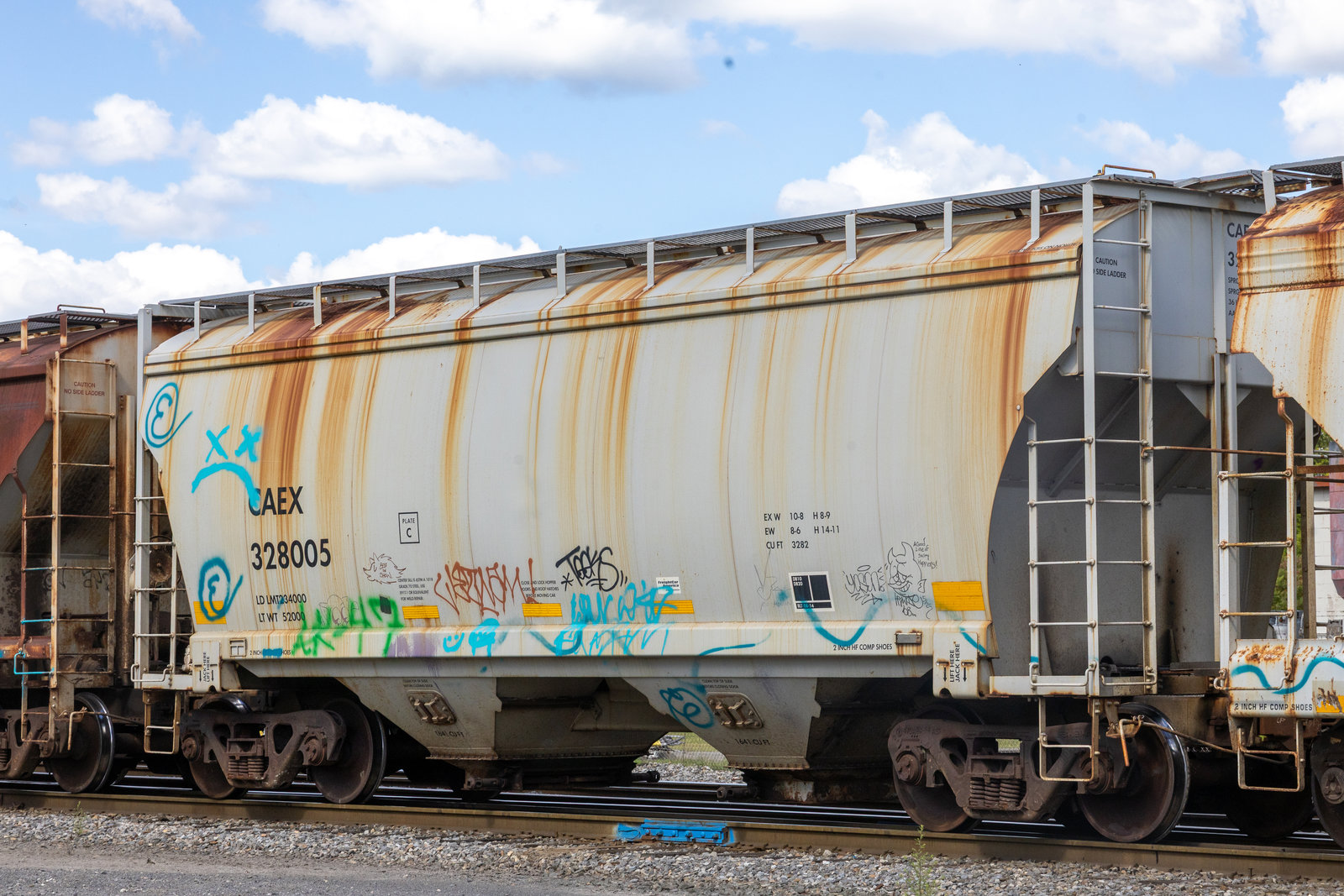 CAEX 328005