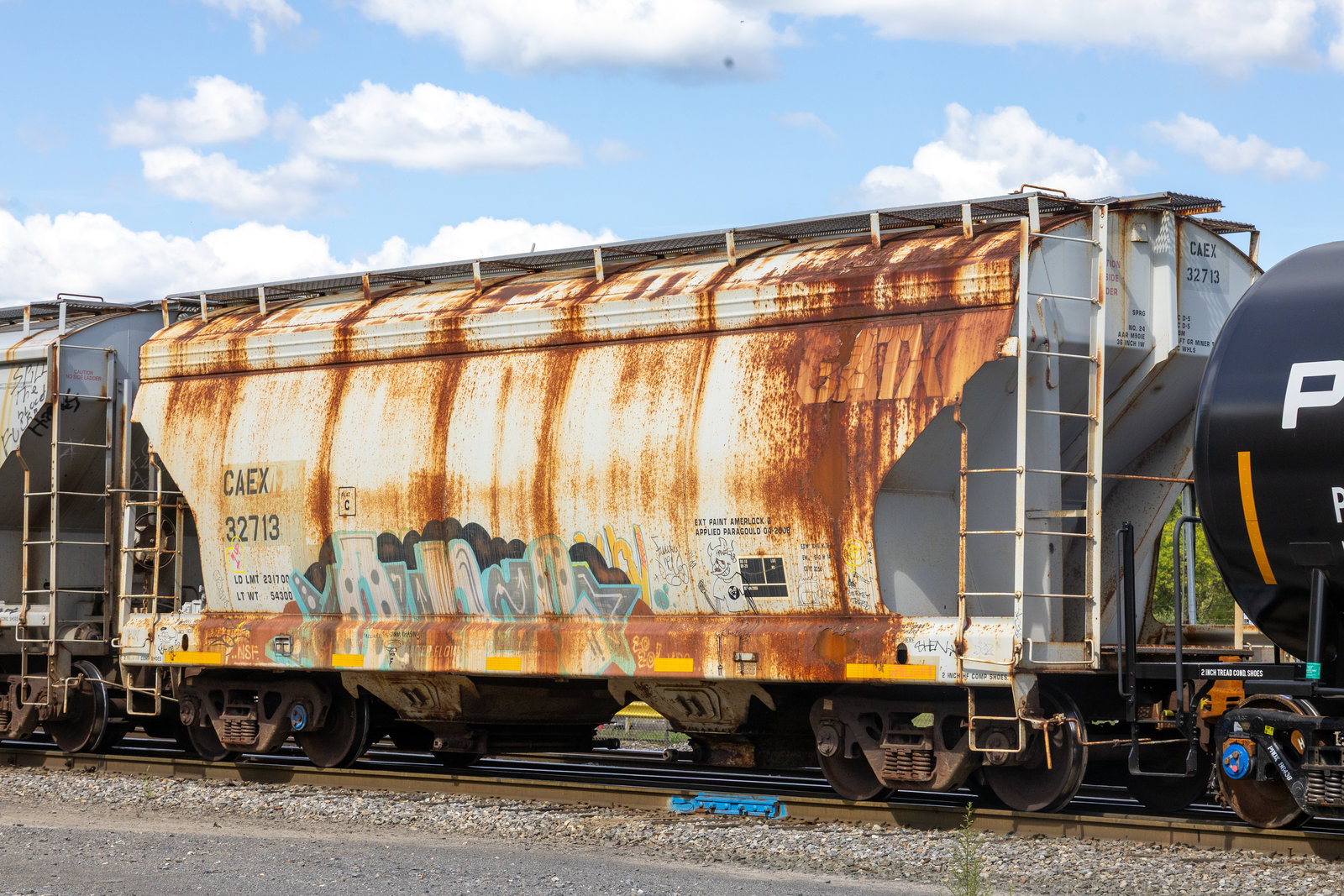 CAEX 32713