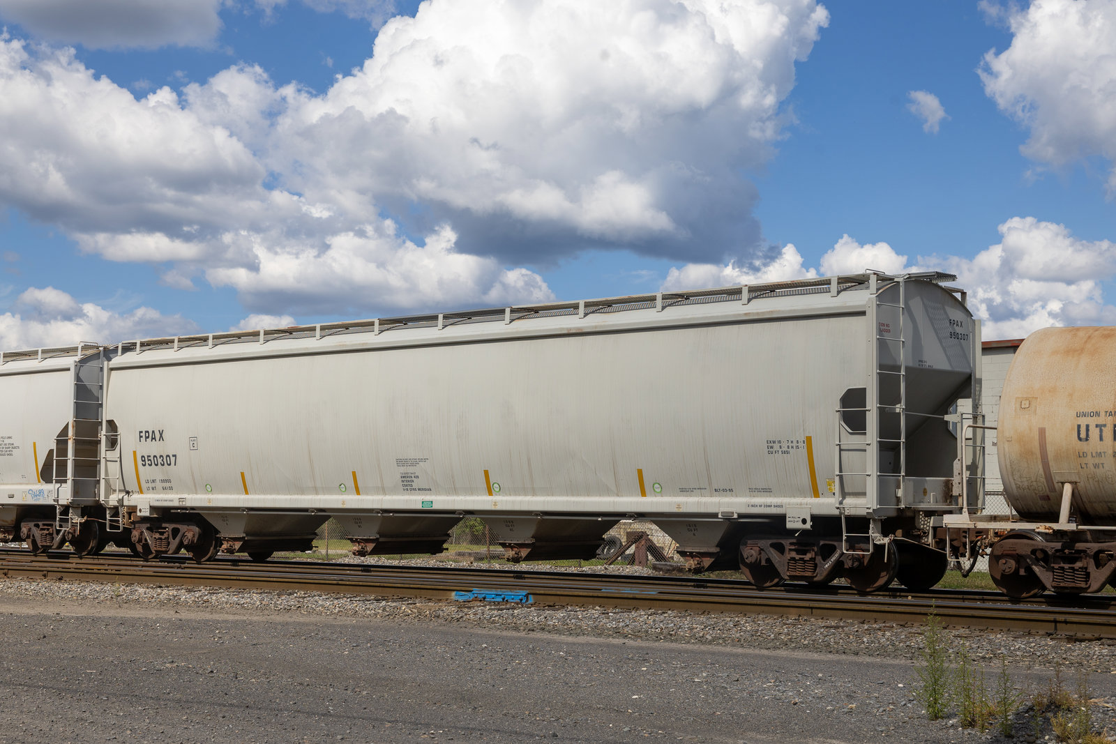 FPAX 950307