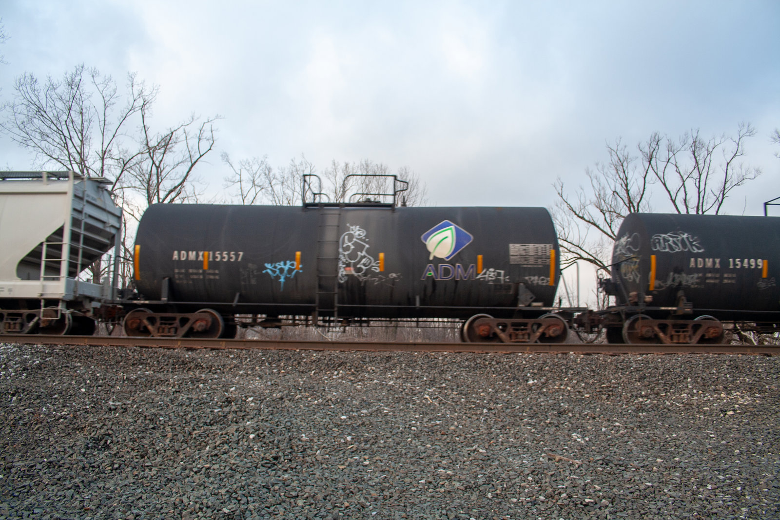 ADMX 15557