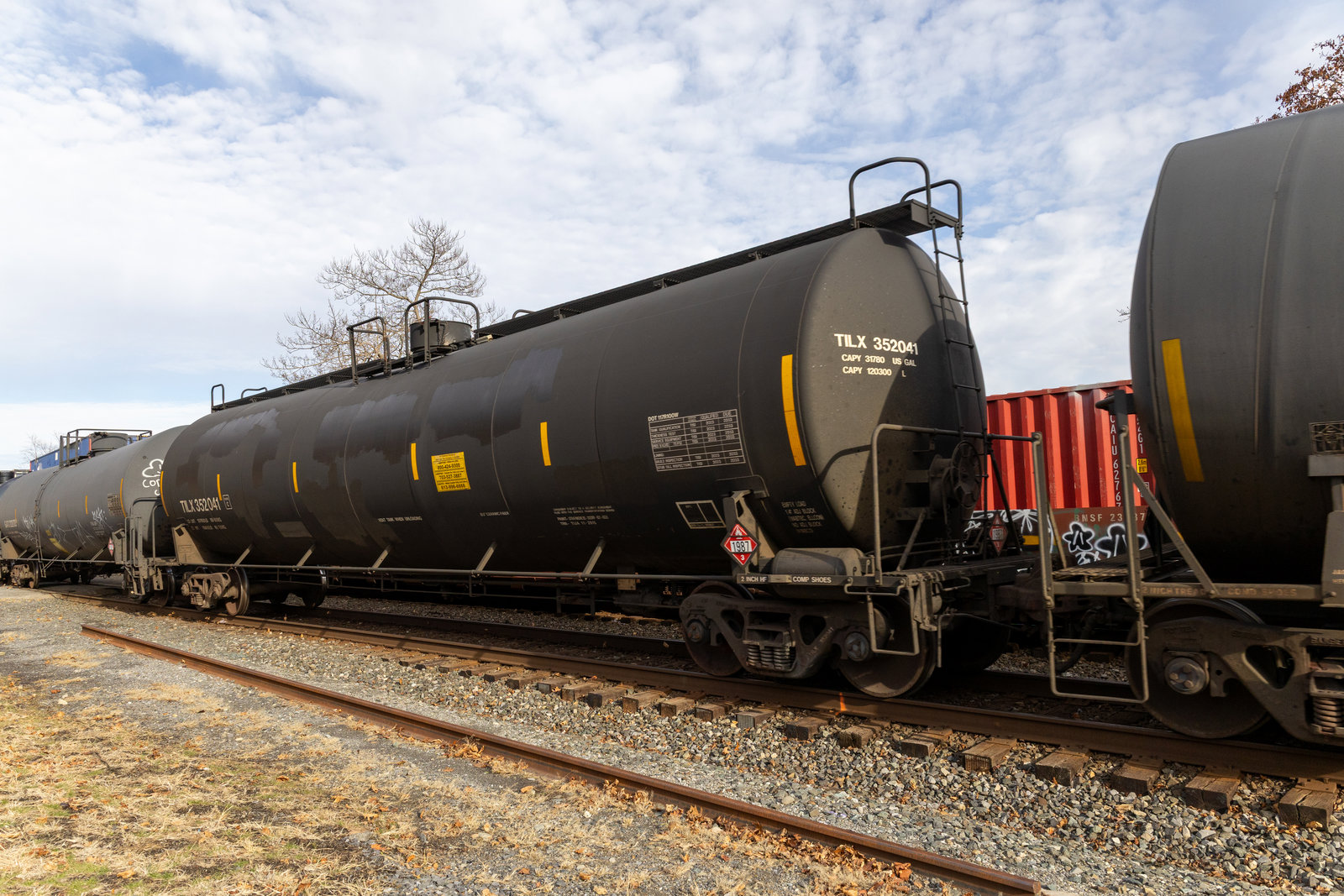TILX 352041
