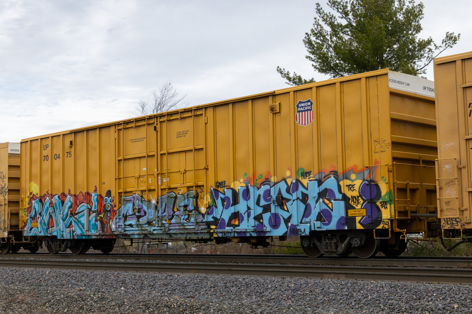 UP 700475