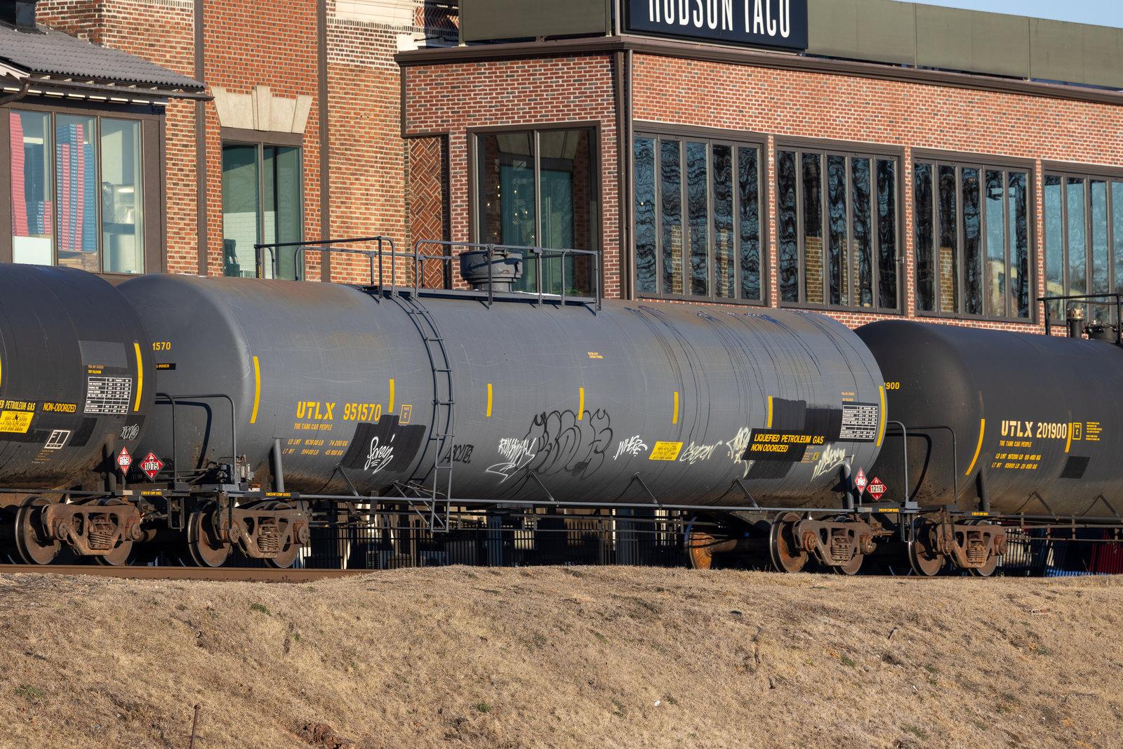 UTLX 951570