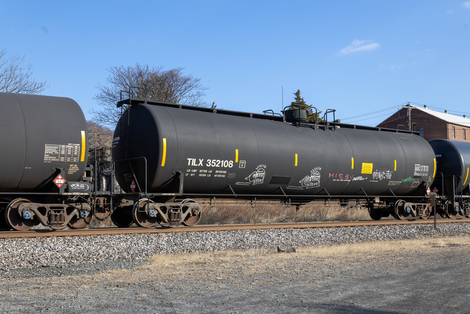 TILX 352108