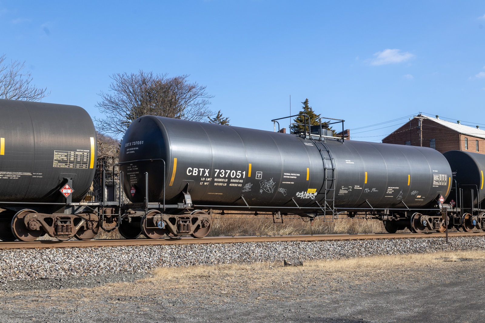 CBTX 737051