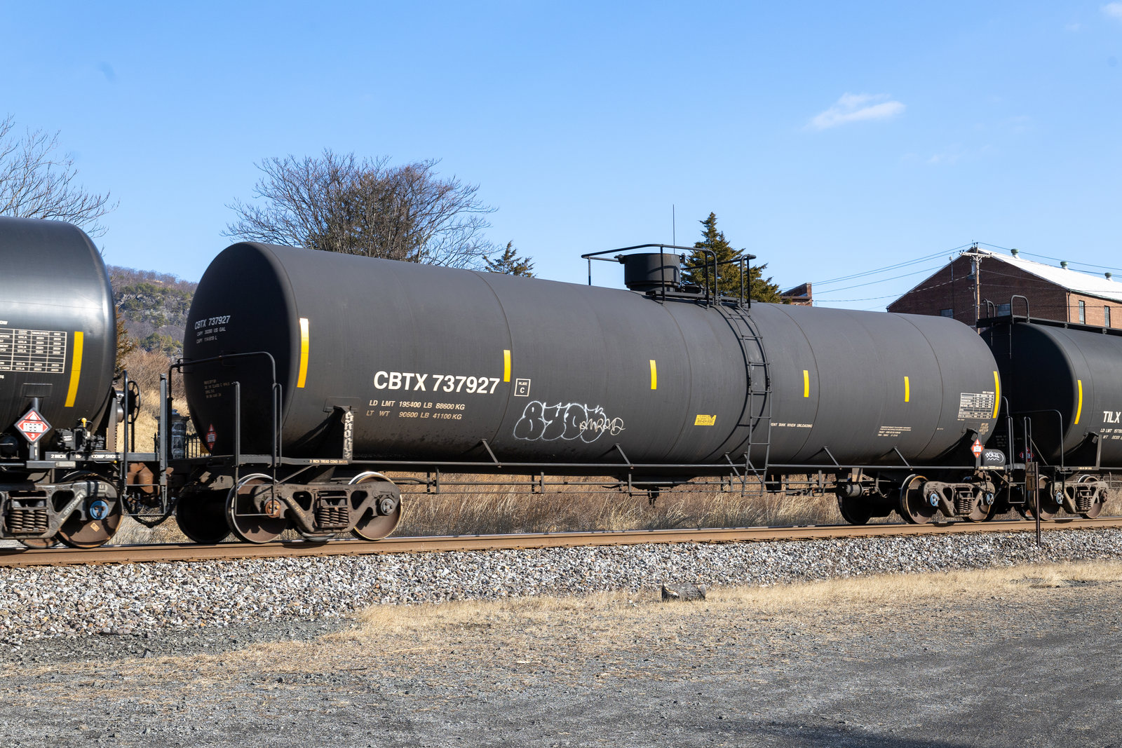 CBTX 737927