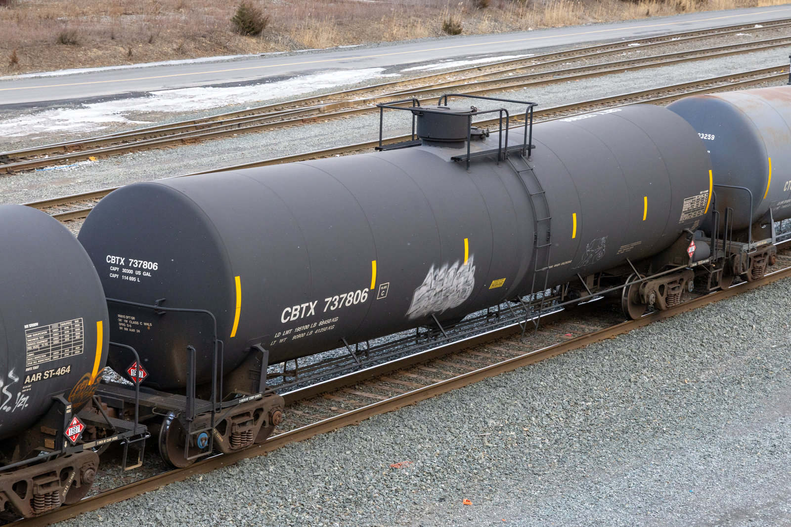 CBTX 737806