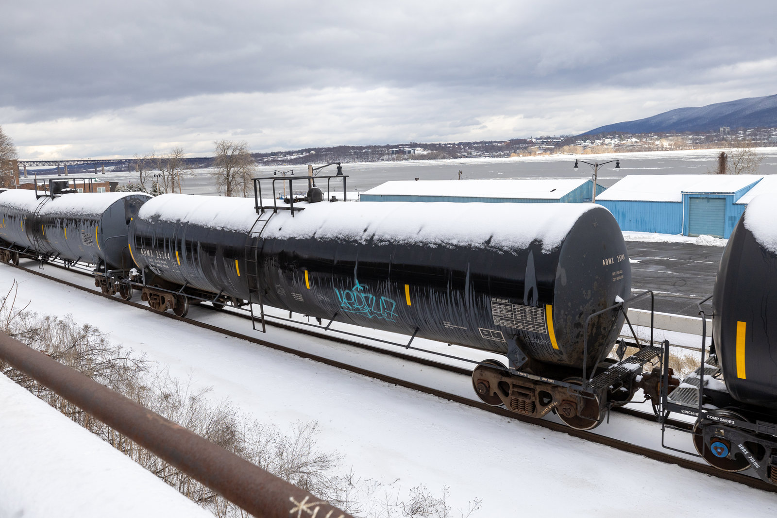 ADMX 25744