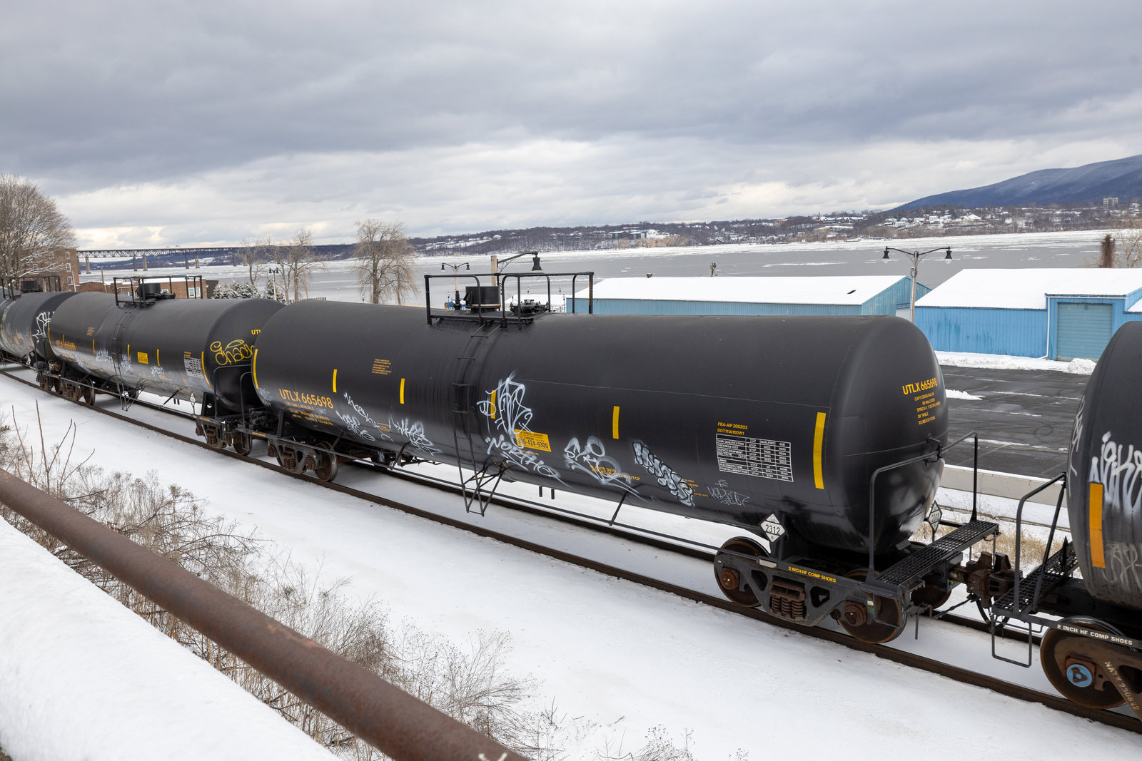 UTLX 665698