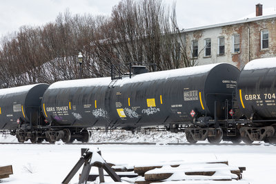 GBRX 704567