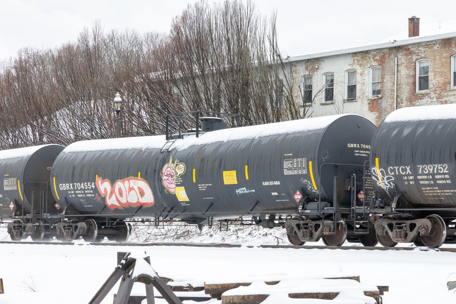 GBRX 704554