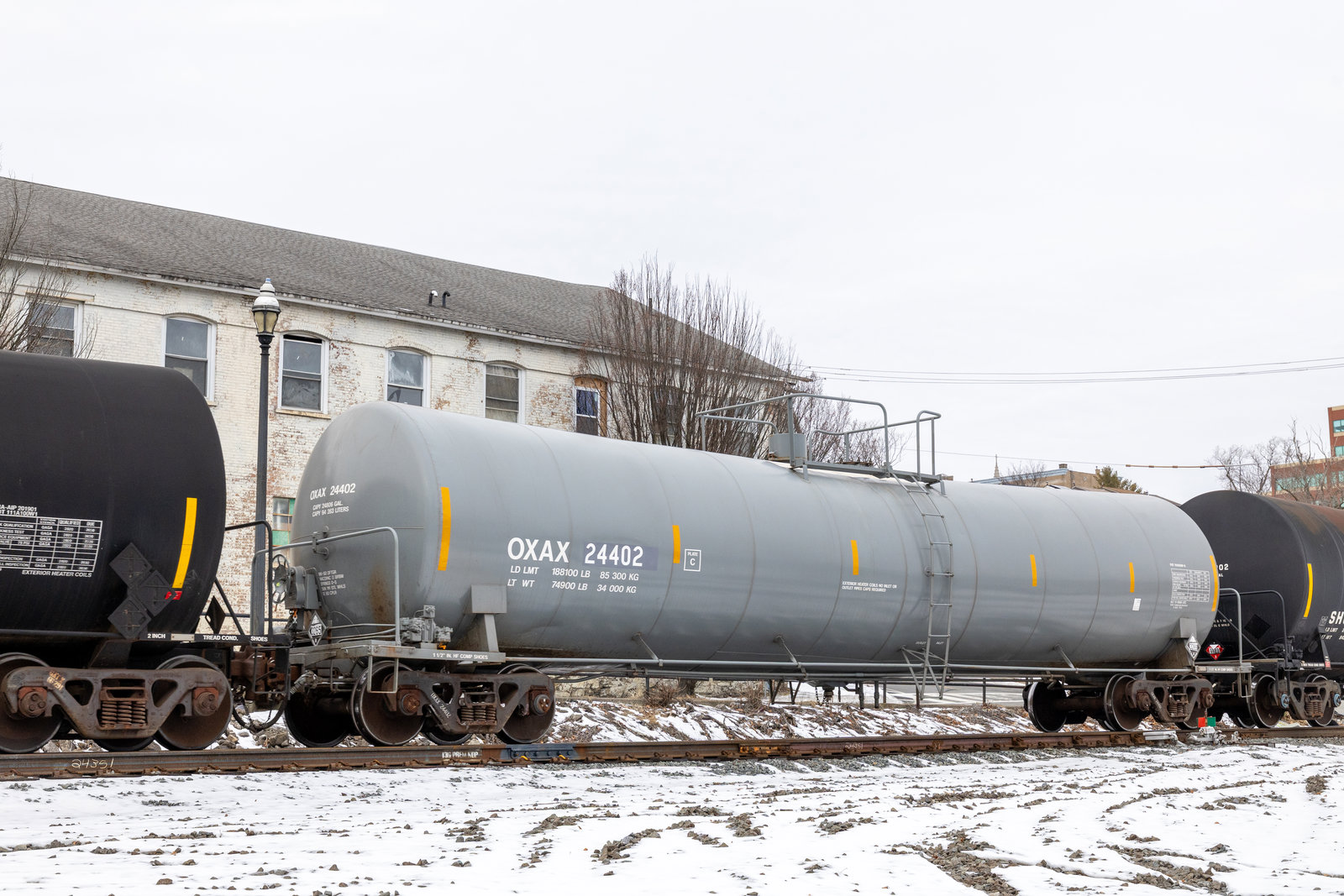 OXAX 24402