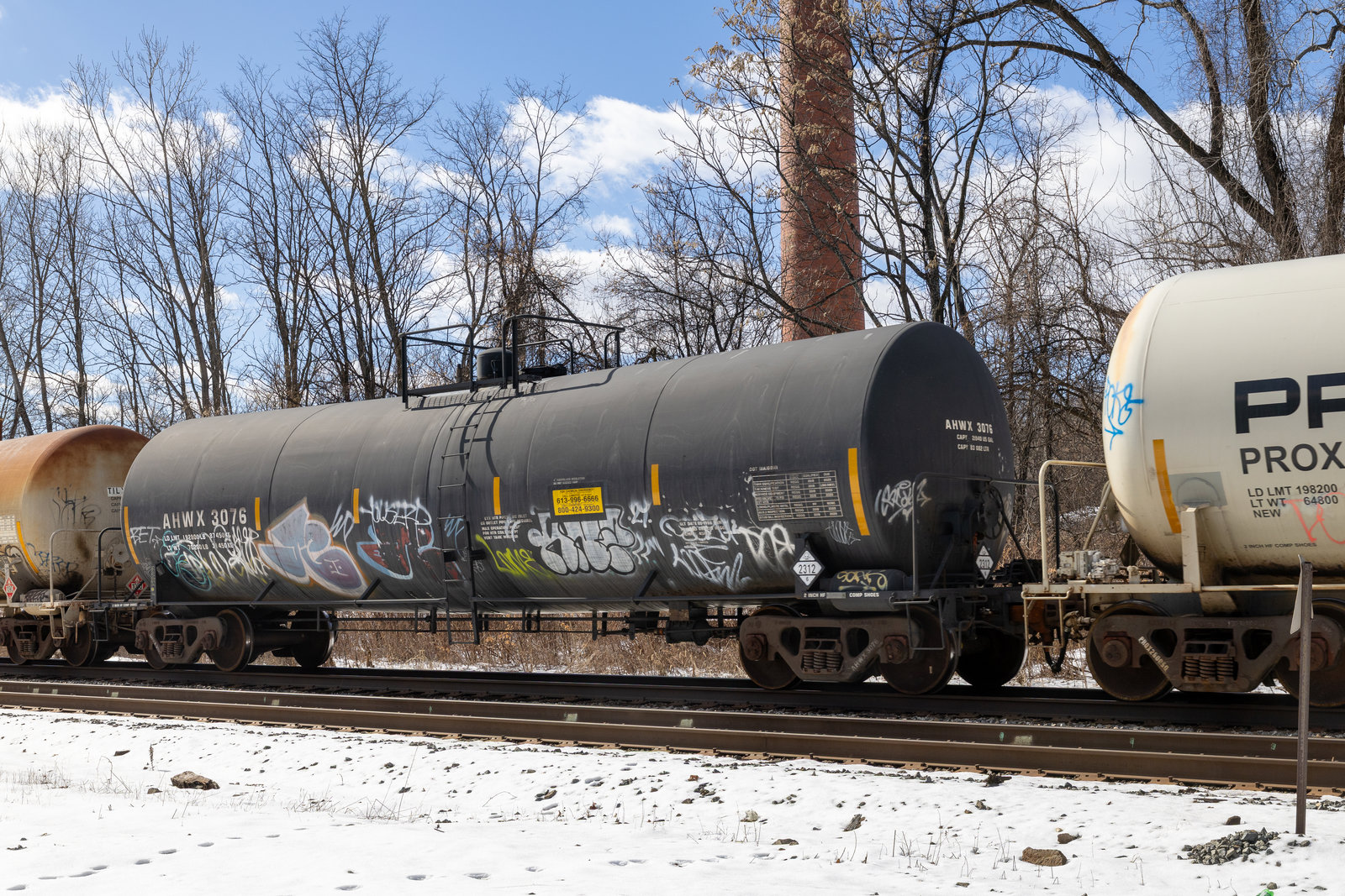 AHWX 3076