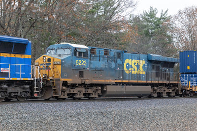 CSXT 5223