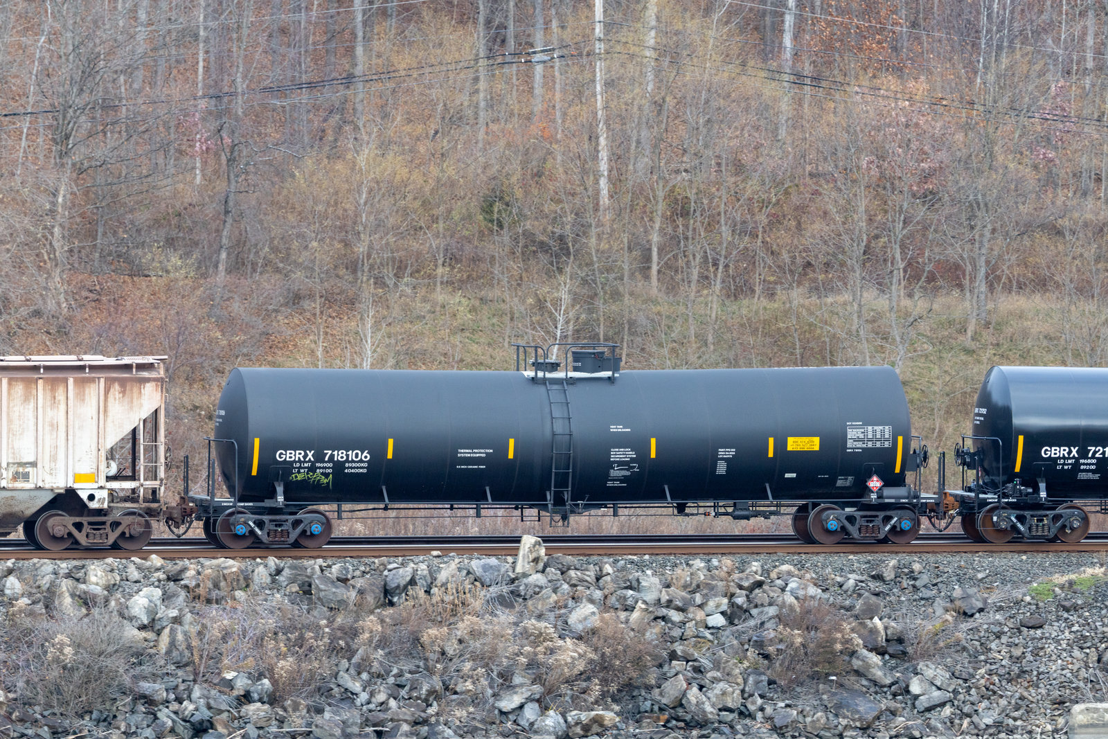 GBRX 718106