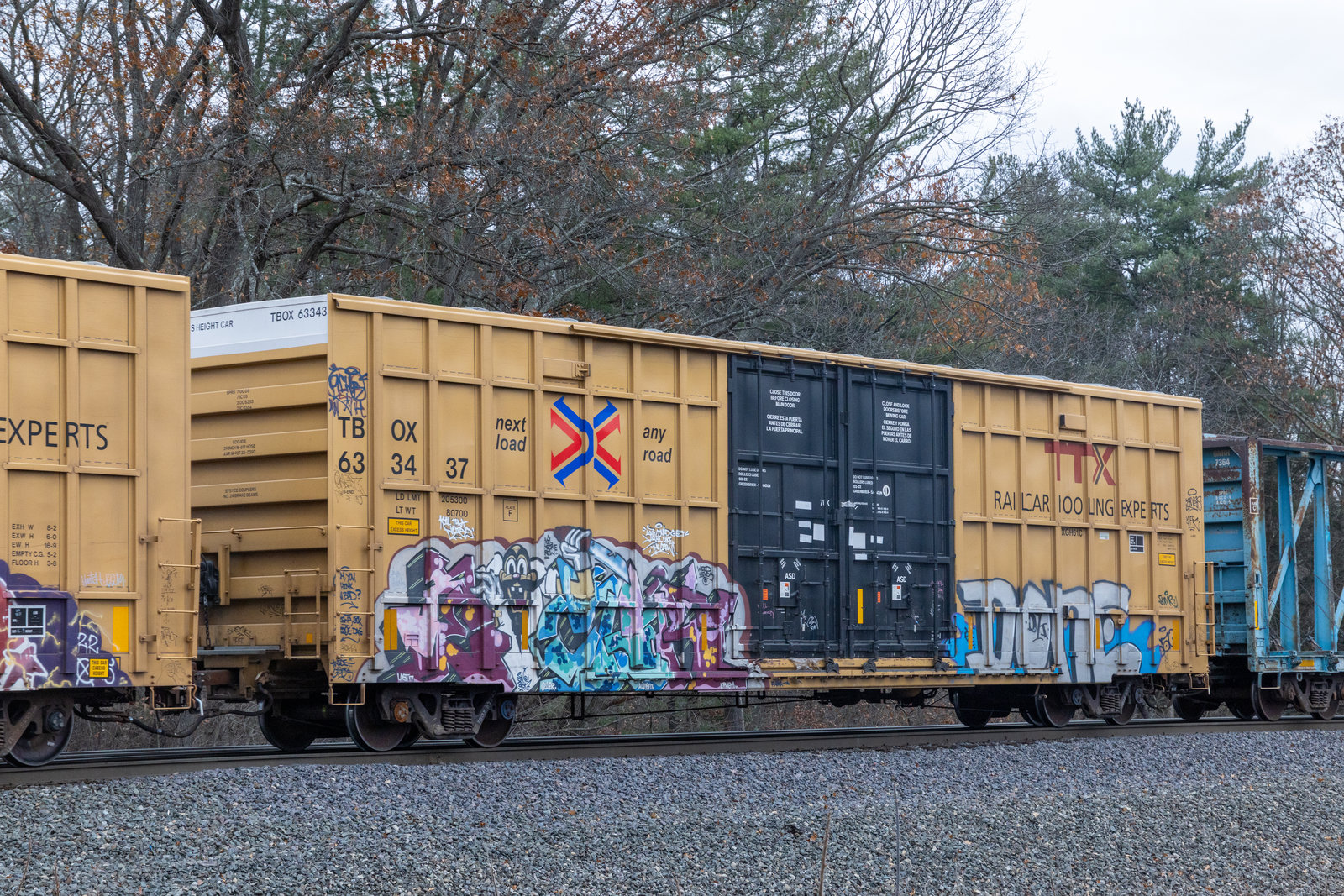 TBOX 633437
