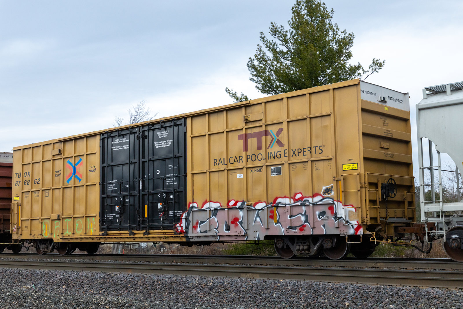 TBOX 676862