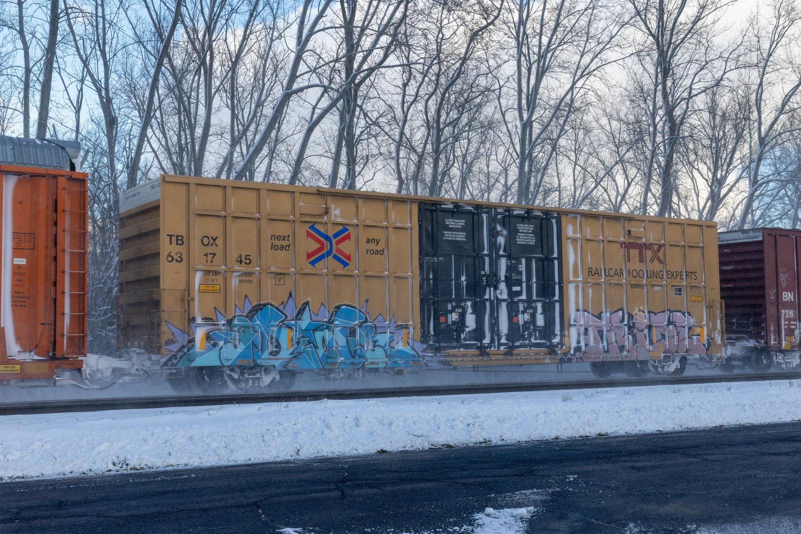 TBOX 631745