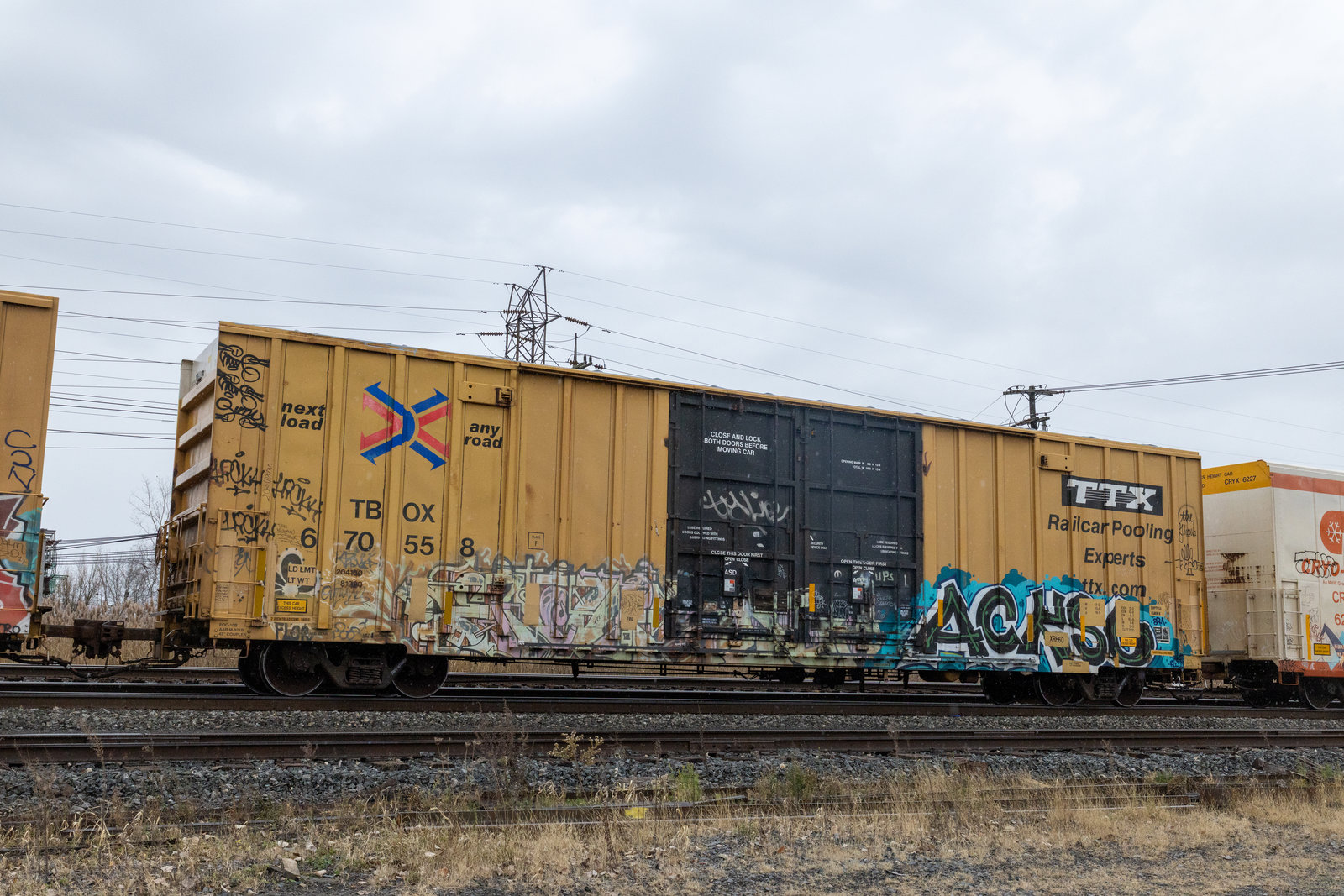 TBOX 670558