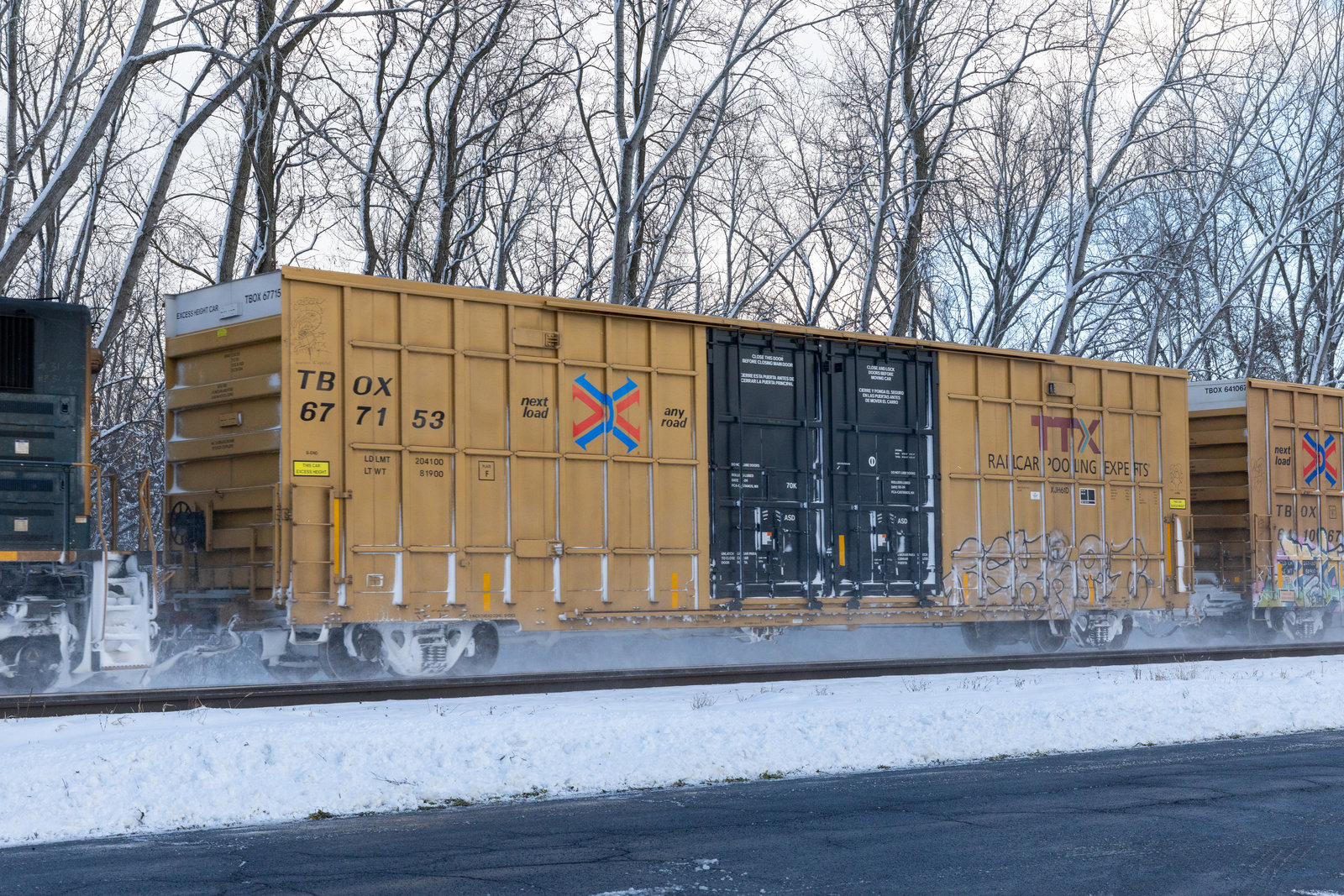 TBOX 677153