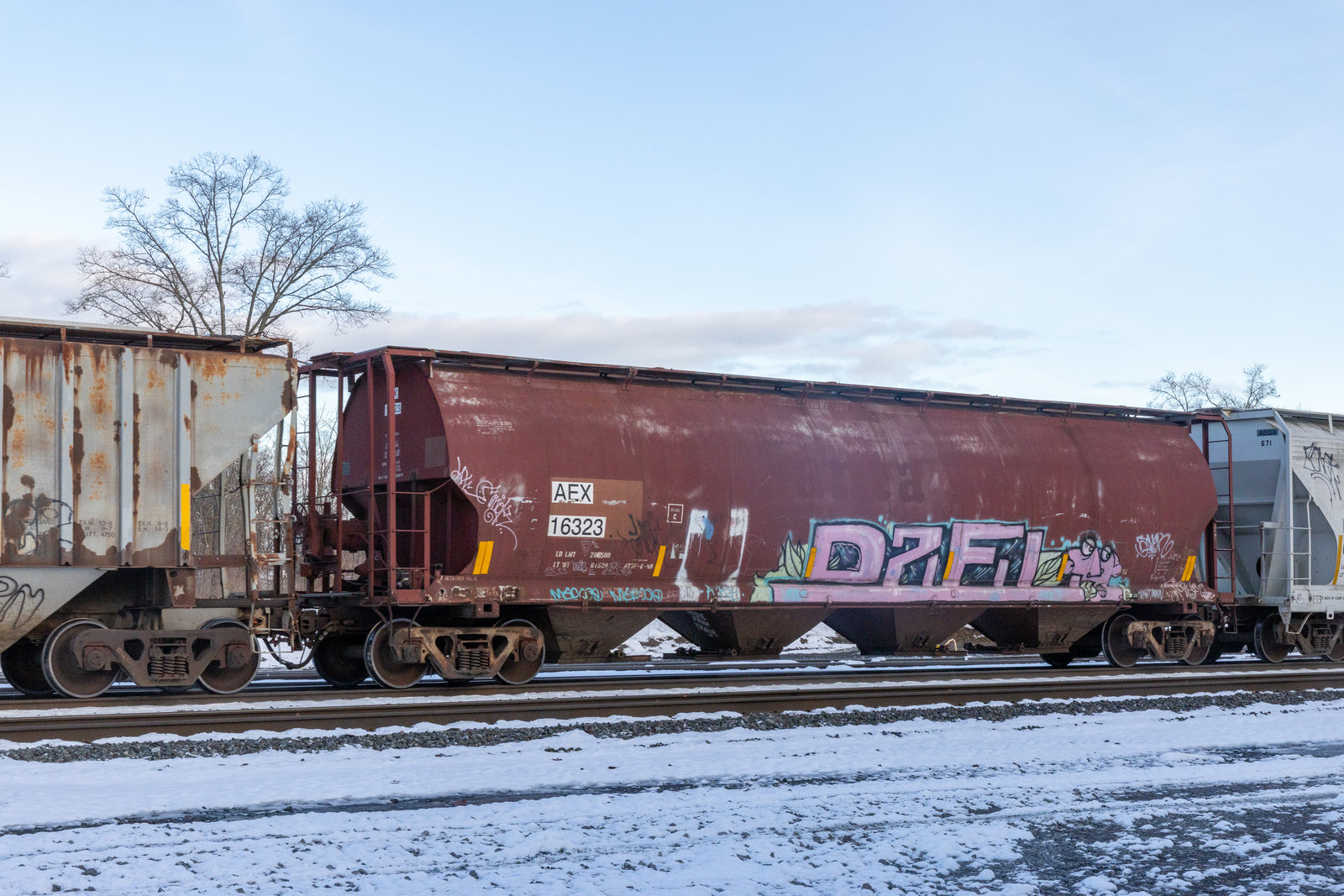 AEX 16323