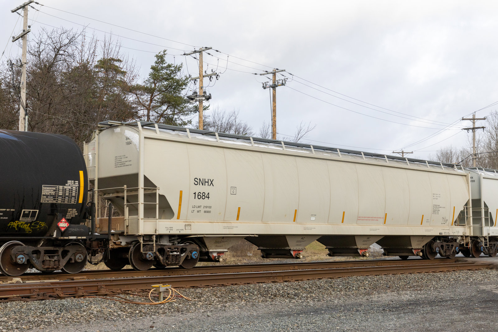 SNHX 1684