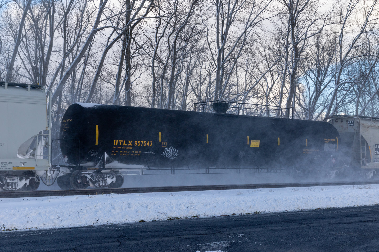 UTLX 957543