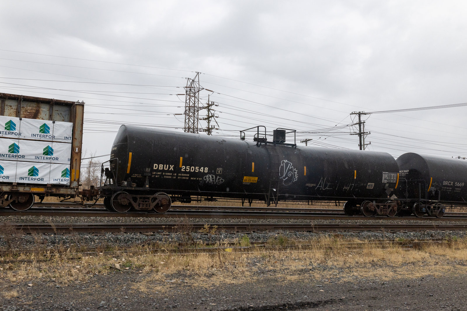 DBUX 250548
