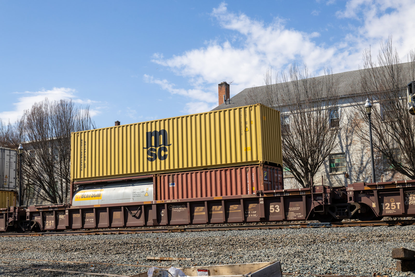 BNSF 211525C