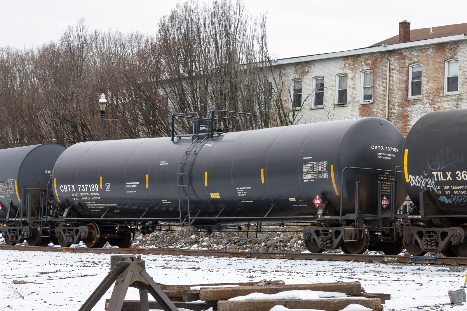 CBTX 737189