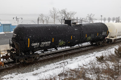 GBRX 700619